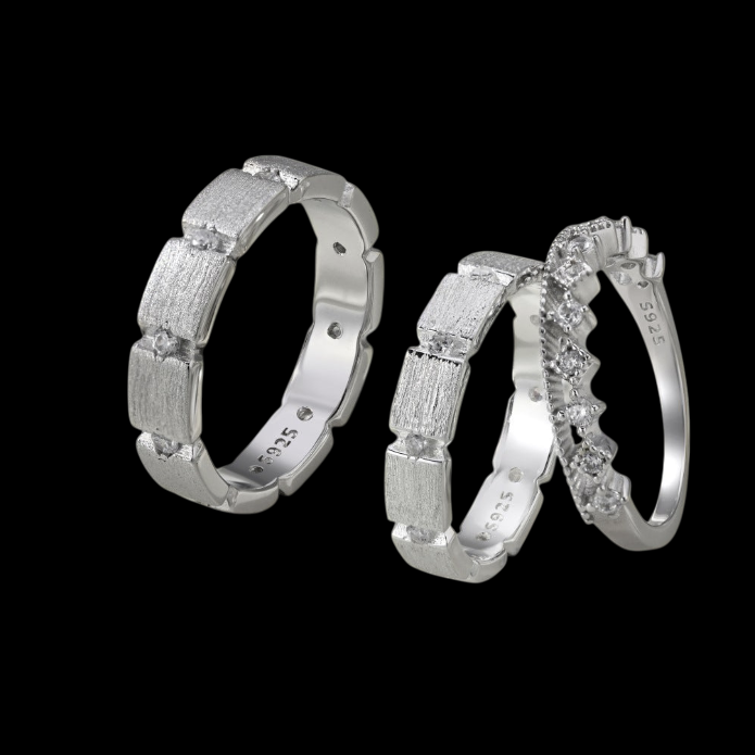 Iced "The-Perce" Ring